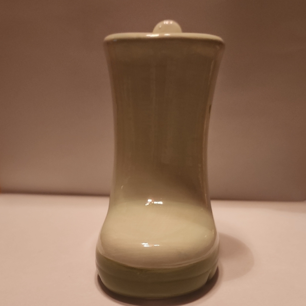Green Ceramic Boot Planter - Picture 2 of 4